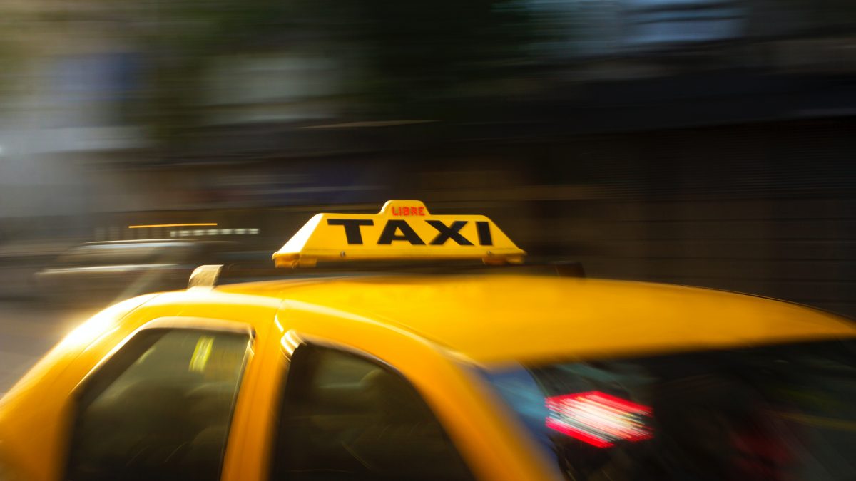 taxi legionowo, taxi w legionowanie, taksówka legionowo, taxy rynia, taxi nieporęt, taxi legionowo, taxi białobrzegi, transfery lotniskowe, taxi do warszawy, dostarczanie zakupów