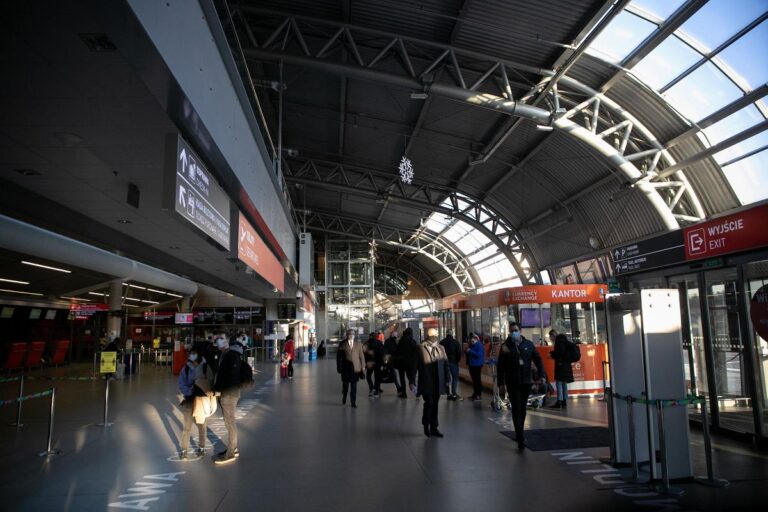 taxi legionowo modlin